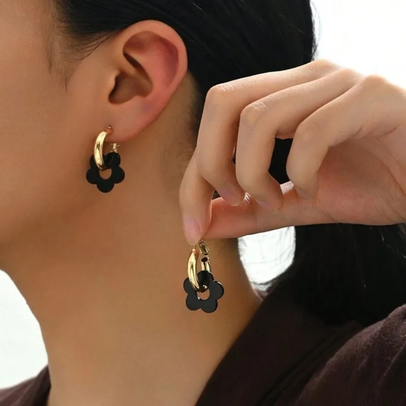 4/$25 Huggie Hoops with Flower Charm - Picture 1 of 1